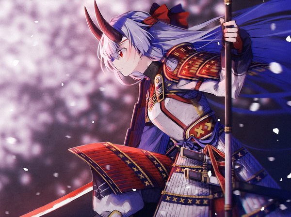 Anime picture 1200x898 with fate (series) fate/grand order tomoe gozen (fate) hakusai (tiahszld) single long hair blush fringe hair between eyes red eyes holding looking away silver hair traditional clothes japanese clothes profile horn (horns) wind oni horns dual wielding