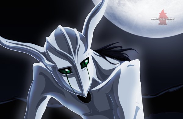 Anime picture 1542x1000 with bleach studio pierrot ulquiorra schiffer ioshik single long hair black hair green eyes horn (horns) night sky coloring espada boy armor full moon helmet