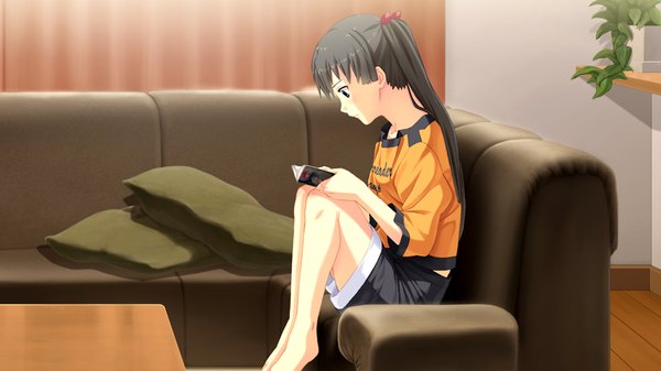 Anime picture 1024x576 with suigetsu 2 single long hair black hair wide image sitting twintails game cg black eyes girl shorts couch