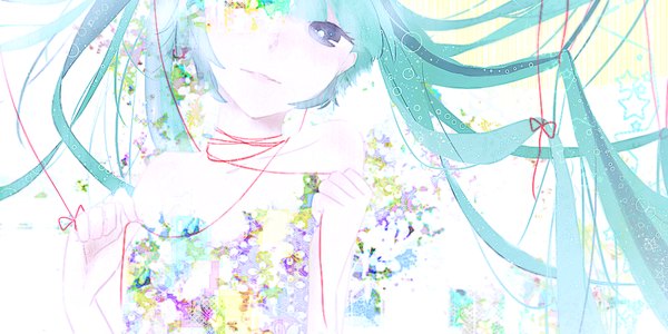 Anime picture 1000x500 with vocaloid hatsune miku mamiya chiyoko single long hair looking at viewer fringe wide image purple eyes twintails bare shoulders aqua hair teeth girl thread red thread