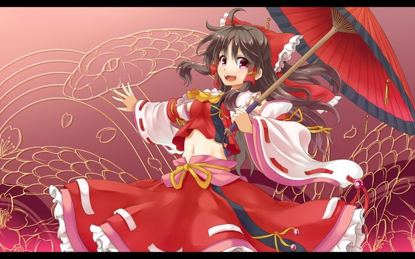 Anime picture 1680x1050 with touhou hakurei reimu musouzuki single long hair open mouth black hair wide image purple eyes traditional clothes midriff letterboxed girl bow hair bow detached sleeves umbrella