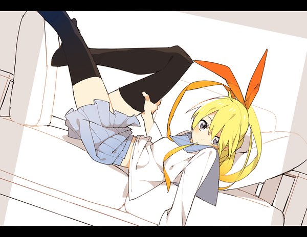 Anime picture 1280x991 with nisekoi shaft (studio) kirisaki chitoge onioohashi single long hair looking at viewer blue eyes blonde hair lying on back no shoes letterboxed girl thighhighs skirt uniform ribbon (ribbons) black thighhighs hair ribbon