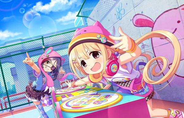 Anime picture 1280x824 with idolmaster idolmaster cinderella girls idolmaster cinderella girls starlight stage futaba anzu hayasaka mirei long hair looking at viewer blush fringe short hair open mouth blonde hair smile standing twintails multiple girls brown eyes sky purple hair cloud (clouds)