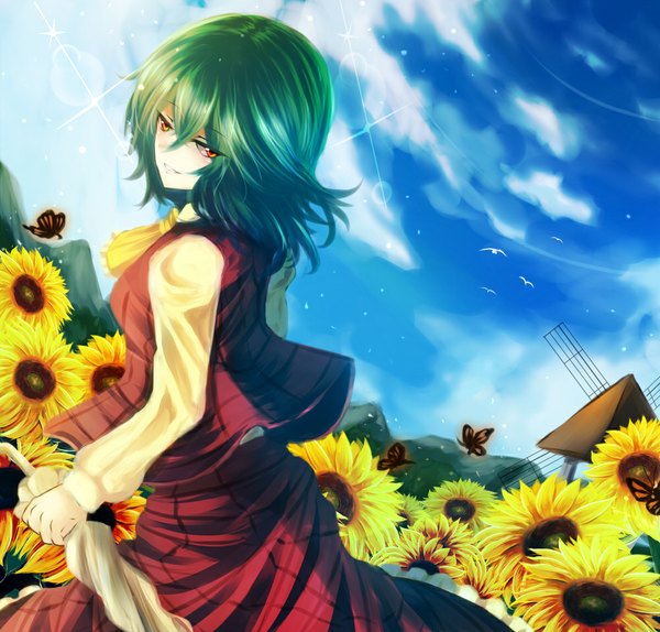 Anime picture 1000x958 with touhou kazami yuuka ya-ya single short hair smile red eyes sky cloud (clouds) looking back green hair closed umbrella girl dress skirt flower (flowers) insect butterfly umbrella skirt set