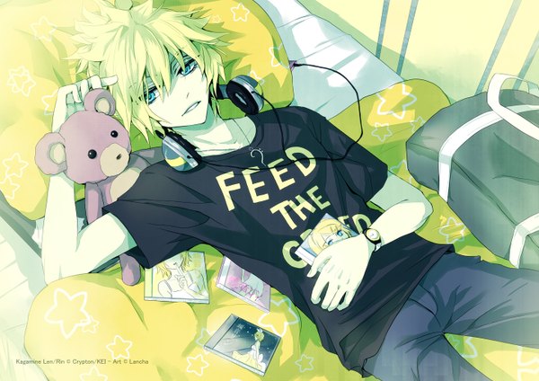 Anime picture 1440x1018 with vocaloid kagamine len lancha (pixiv) single short hair blue eyes blonde hair lying boy headphones pants toy bag stuffed animal t-shirt clock wire (wires) teddy bear pocket watch disk