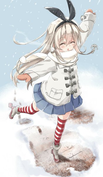Anime picture 550x940 with kantai collection shimakaze destroyer seki (l0410706268) single long hair tall image blush fringe open mouth blonde hair outdoors eyes closed pleated skirt from above zettai ryouiki happy snowing spread arms winter snow