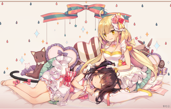 Anime picture 984x632 with original bosack long hair black hair blonde hair sitting twintails multiple girls animal ears yellow eyes cleavage full body ahoge tail eyes closed animal tail barefoot cat ears cat tail hand on hip