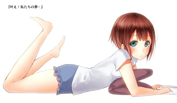 Anime picture 1042x610 with love live! school idol project sunrise (studio) love live! kousaka yukiho noppi (noppi 98) single looking at viewer short hair simple background brown hair wide image white background green eyes full body legs girl t-shirt