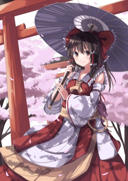Anime picture 1400x1980 with touhou hakurei reimu gurasion (gurasion) single long hair tall image black hair brown eyes traditional clothes cherry blossoms miko girl bow hair bow detached sleeves petals umbrella