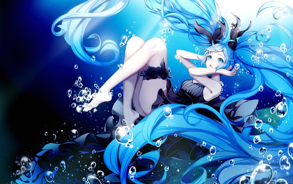 Anime picture 1000x627 with vocaloid shinkai shoujo (vocaloid) hatsune miku gotmil single looking at viewer open mouth light erotic twintails very long hair aqua eyes aqua hair bare legs girl dress bow hair bow black dress bubble (bubbles)