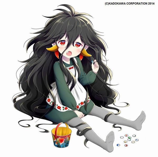 Anime picture 800x792 with fuu (07199382) single looking at viewer blush fringe open mouth black hair simple background hair between eyes red eyes white background sitting holding signed ahoge very long hair arm support fang (fangs) turning head wavy hair