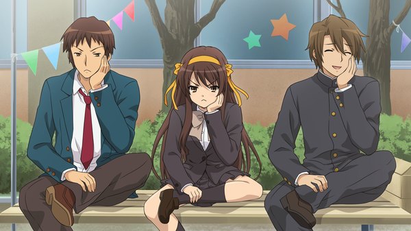 Anime picture 1920x1080 with suzumiya haruhi no yuutsu kyoto animation suzumiya haruhi kyon koizumi itsuki long hair looking at viewer highres short hair smile brown hair wide image sitting brown eyes multiple boys girl boy uniform school uniform socks