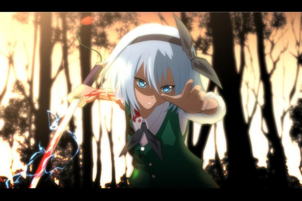 Anime picture 1667x1112 with touhou konpaku youmu tomon (slash0410) single short hair blue eyes white hair girl weapon plant (plants) sword tree (trees) hairband katana blood