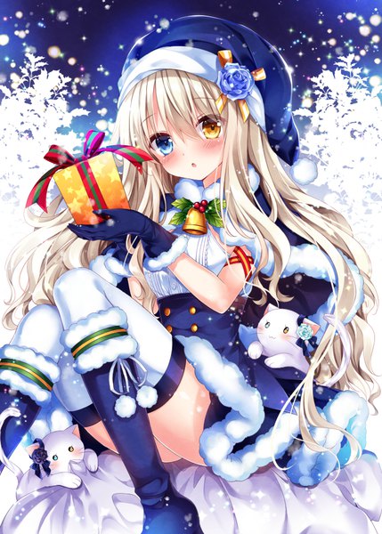 Anime picture 700x979 with original nogi takayoshi single long hair tall image looking at viewer blush fringe blonde hair hair between eyes sitting holding bent knee (knees) :o fur trim heterochromia snowing christmas bell collar girl