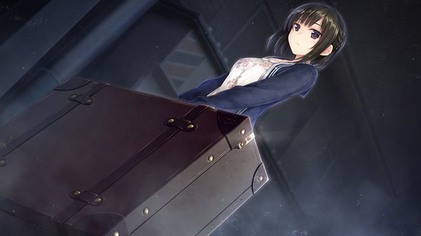 Anime picture 1280x720 with boku no hitori sensou akabei soft2 single looking at viewer short hair black hair wide image game cg black eyes dark background girl suitcase