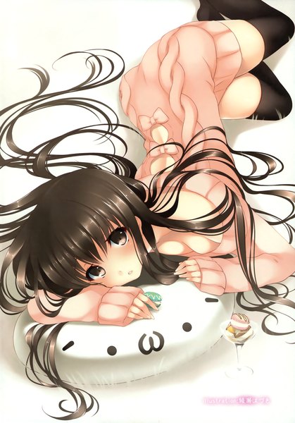 Anime picture 2237x3200 with original ayase hazuki single long hair tall image looking at viewer blush highres black hair brown eyes scan zettai ryouiki girl thighhighs black thighhighs food sweets sweater