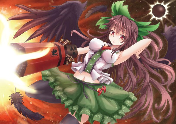 Anime picture 1132x800 with touhou reiuji utsuho sumapan single long hair red eyes brown hair midriff arm cannon girl thighhighs dress skirt navel bow weapon black thighhighs hair bow wings feather (feathers)