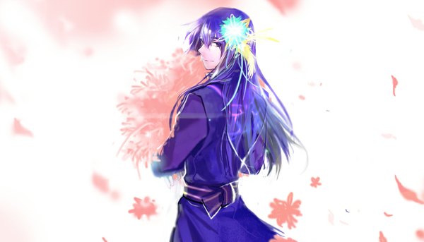 Anime picture 1048x600 with tales of (series) tales of vesperia yuri lowell meer rowe single long hair looking at viewer simple background smile wide image white background purple eyes purple hair looking back hair flower boy hair ornament flower (flowers) petals bouquet
