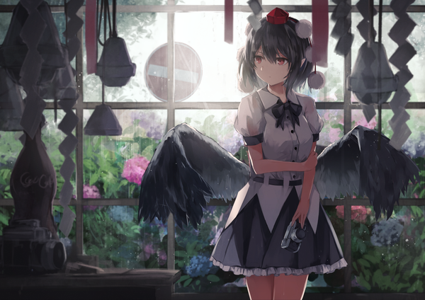 Anime picture 1100x778 with touhou shameimaru aya thkani single fringe short hair black hair hair between eyes red eyes standing holding looking away indoors pointy ears short sleeves puffy sleeves black wings girl flower (flowers) plant (plants)