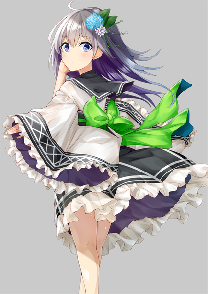 Anime picture 801x1132 with original kavka single long hair tall image looking at viewer blue eyes simple background standing silver hair purple hair ahoge looking back multicolored hair hair flower grey background wide sleeves two-tone hair floating hair sleeves past wrists