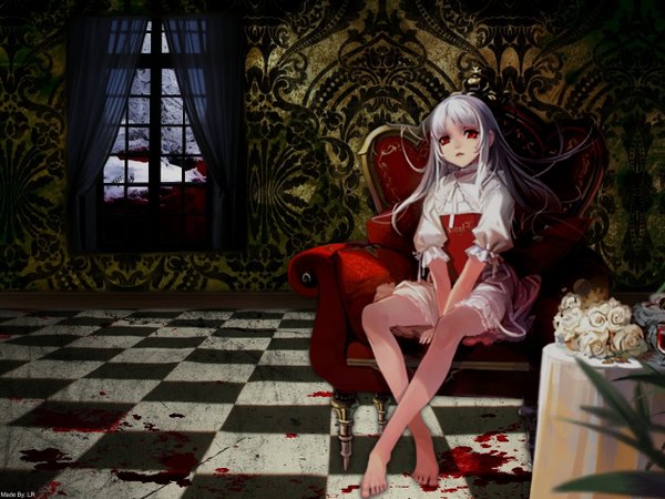 Anime picture 1280x960 with sound horizon elice (sound horizon) alphonse (white datura) single long hair looking at viewer fringe red eyes sitting silver hair indoors barefoot bare legs legs winter snow checkered floor floor checkered girl