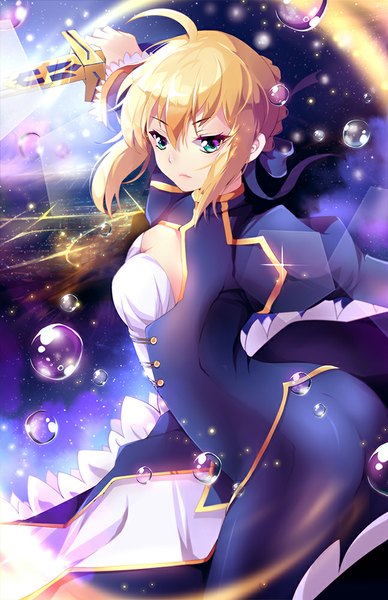 Anime picture 647x1000 with fate (series) fate/stay night type-moon artoria pendragon (all) saber squchan single long hair tall image looking at viewer blush fringe blue eyes blonde hair purple eyes holding ahoge braid (braids) long sleeves night