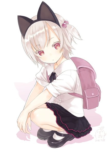 Anime picture 725x1000 with original kaburi chiko capriccio single tall image blush fringe short hair simple background white background signed animal ears silver hair full body pink eyes cat ears side ponytail dated fake animal ears squat