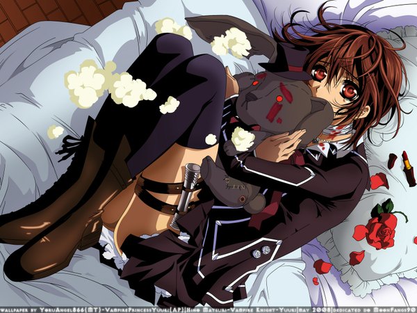 Anime picture 1600x1200 with vampire knight studio deen cross yuki yoru angel866 single red eyes brown hair lipstick embryo's pose girl thighhighs uniform flower (flowers) school uniform petals boots rose (roses) blood jewelry toy