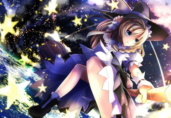 Anime picture 1000x696 with touhou kirisame marisa janne cherry single long hair fringe blue eyes blonde hair smile looking away braid (braids) single braid flying space broom riding girl bow ribbon (ribbons) star (symbol) star (stars)