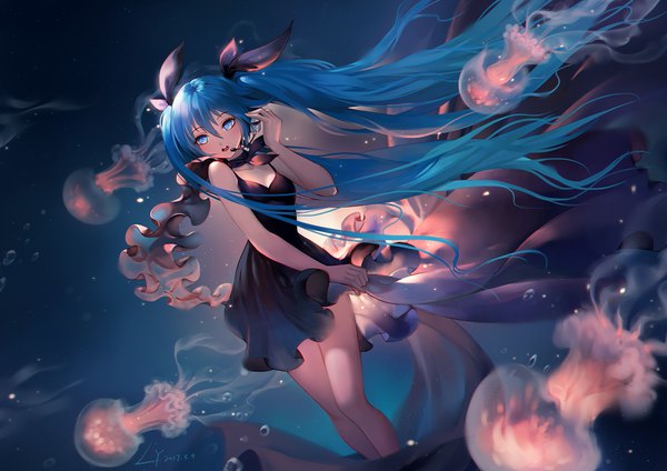 Anime picture 1698x1200 with vocaloid shinkai shoujo (vocaloid) hatsune miku lian yao single looking at viewer fringe open mouth blue eyes hair between eyes twintails signed payot blue hair very long hair sleeveless floating hair dated underwater glow