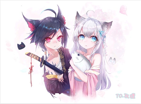Anime picture 1034x765 with original xing long hair looking at viewer fringe short hair blue eyes black hair simple background hair between eyes red eyes standing white background multiple girls signed animal ears silver hair upper body ahoge traditional clothes