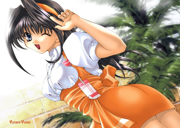 Anime picture 1280x912 with tagme (copyright) yutaka yuima single long hair looking at viewer open mouth blue eyes black hair payot one eye closed looking back wink waitress girl plant (plants) tree (trees) headband palm tree
