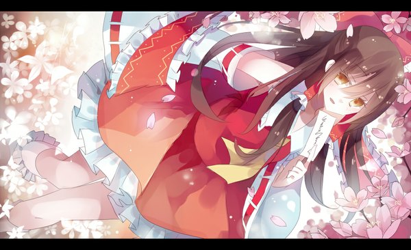 Anime picture 1000x611 with touhou hakurei reimu filiananna single long hair looking at viewer open mouth brown hair wide image bare shoulders brown eyes traditional clothes miko girl dress skirt flower (flowers) bow ribbon (ribbons) hair bow