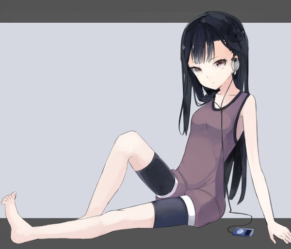 Anime picture 1225x1050 with original ipod mazonano (artist) single long hair looking at viewer black hair simple background sitting bare shoulders brown eyes barefoot grey background girl headphones wire (wires) leggings