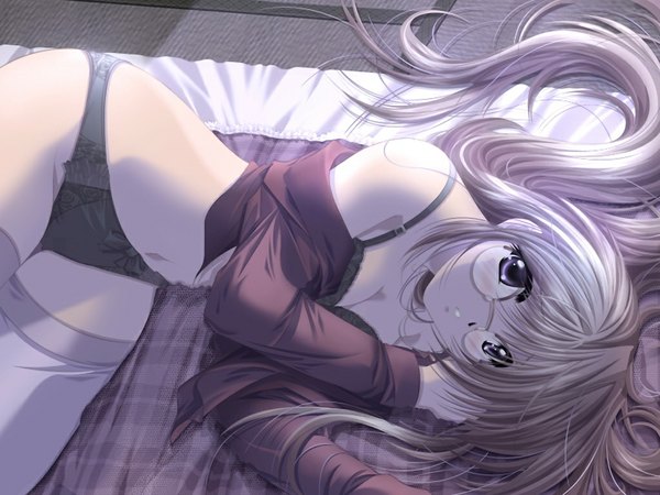 Anime picture 1024x768 with izumo (game) yamamoto kazue single long hair looking at viewer light erotic purple eyes game cg white hair girl underwear panties glasses