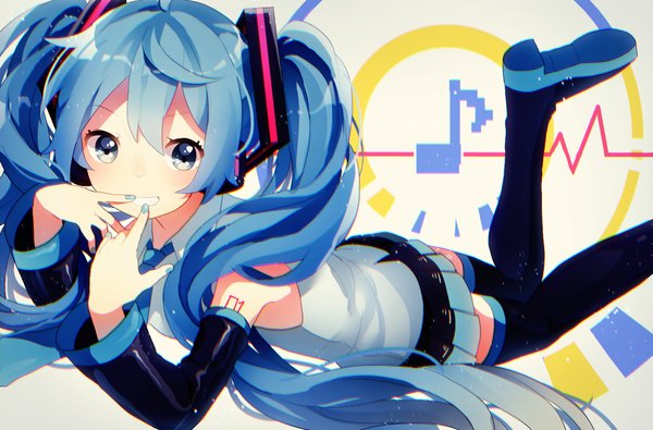 Anime picture 1600x1054 with vocaloid hatsune miku komadori ui single long hair looking at viewer blush fringe blue eyes simple background smile hair between eyes twintails bare shoulders blue hair bent knee (knees) lying nail polish :d pleated skirt