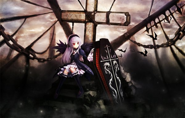 Anime picture 1026x658 with rozen maiden suigintou klamp (artist) single long hair red eyes sitting purple hair cloud (clouds) lolita fashion girl dress wings hairband chain cross bat coffin