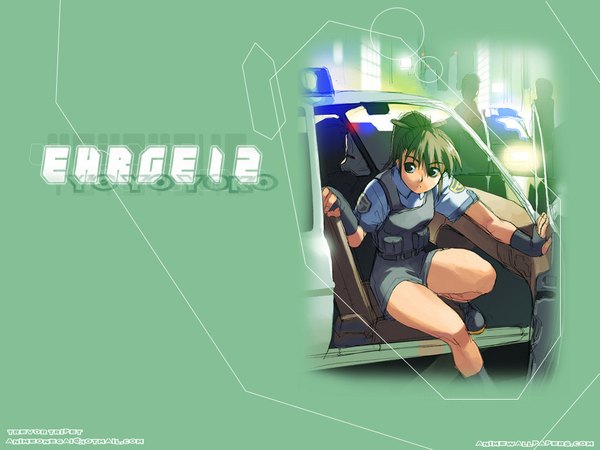 Anime picture 1024x768 with ehrgeiz kishibojin yoko takamichi sitting signed ponytail green hair solo focus third-party edit green background extended police girl gloves fingerless gloves ground vehicle car people police car