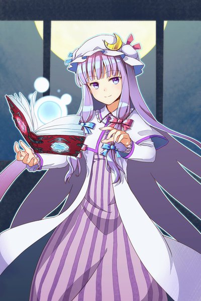 Anime picture 600x900 with touhou patchouli knowledge akidzuki haruhi single long hair tall image fringe purple eyes looking away purple hair blunt bangs light smile outstretched arm girl bow hair bow hat book (books) moon bonnet