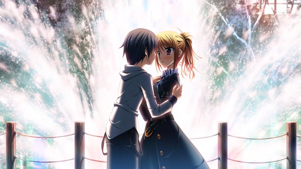 Anime picture 2560x1440 with yaneura no kanojo dp minase (artist) blush highres short hair black hair blonde hair red eyes wide image game cg couple girl dress boy fountain