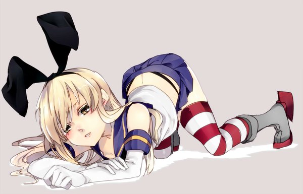 Anime picture 1870x1200 with kantai collection shimakaze destroyer kiu single long hair looking at viewer highres simple background blonde hair grey eyes zettai ryouiki on all fours girl thighhighs skirt gloves underwear panties ribbon (ribbons) hair ribbon