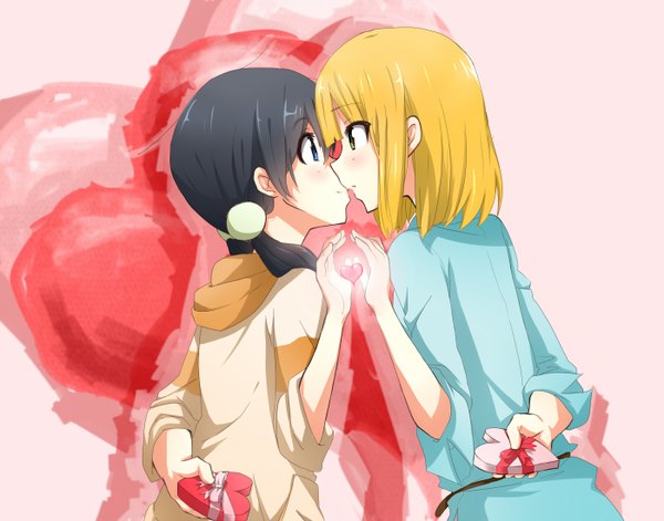 Anime picture 1400x1100 with tamako market kyoto animation kitashirakawa tamako tokiwa midori sakura ai ke long hair short hair blue eyes black hair blonde hair multiple girls green eyes shoujo ai valentine almost kiss girl 2 girls heart gift