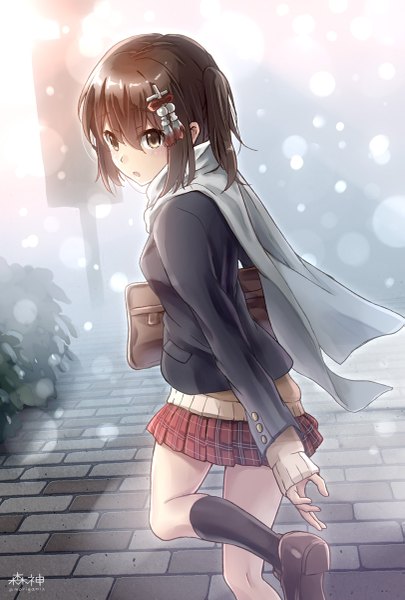 Anime picture 811x1200 with kantai collection sendai light cruiser morigami (morigami no yashiro) single tall image fringe short hair open mouth hair between eyes brown hair brown eyes looking away looking back snowing leg lift (legs lift) girl skirt uniform hair ornament school uniform