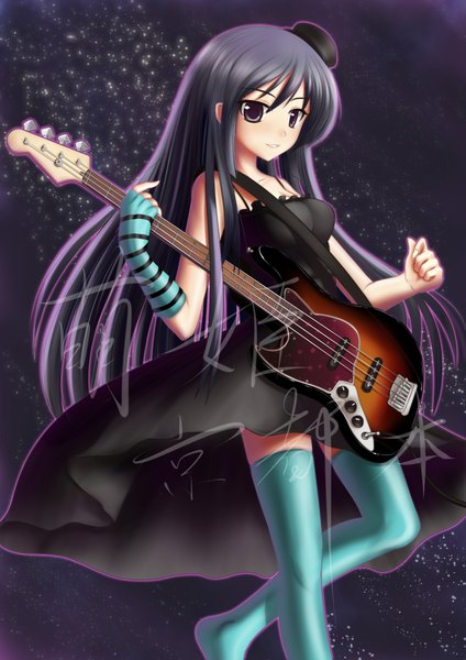 Anime picture 3307x4677 with k-on! kyoto animation akiyama mio hei mao de zu ji single long hair tall image highres black hair absurdres black eyes girl thighhighs dress hat guitar bass guitar