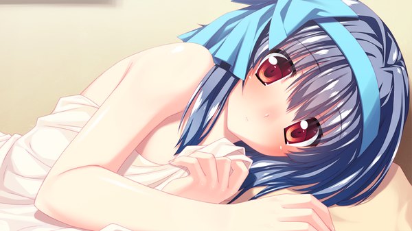 Anime picture 1280x720 with kozukuri shiyou yo souma-kun single looking at viewer blush short hair light erotic red eyes wide image blue hair game cg girl hairband