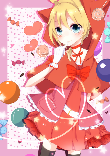 Anime picture 1446x2046 with vocaloid kagamine len bloodcatblack (tsukiko) single tall image blush short hair blue eyes blonde hair smile ahoge finger to mouth heart of string thighhighs dress boy gloves black thighhighs food heart