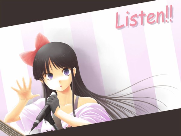 Anime picture 1280x960 with k-on! kyoto animation akiyama mio black hair girl gloves bow microphone
