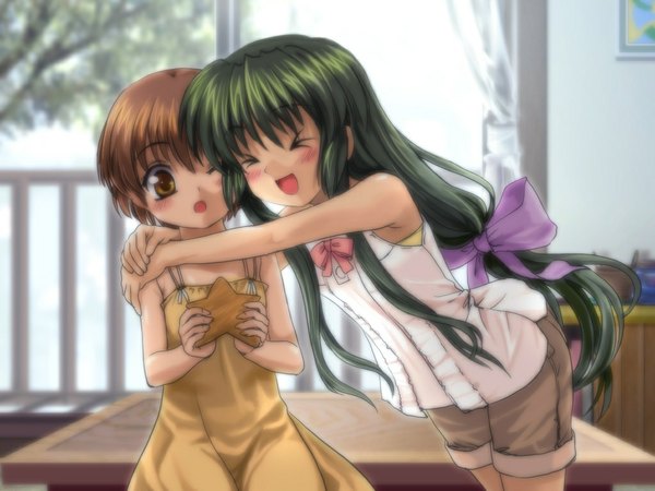 Anime picture 1024x768 with clannad key (studio) ibuki fuuko okazaki ushio mutsuki (moonknives) long hair short hair brown hair brown eyes eyes closed one eye closed green hair wink hug casual > < starfish