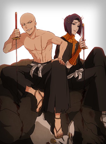 Anime picture 593x800 with bleach studio pierrot madarame ikkaku ayasegawa yumichika yukin (es) tall image short hair black hair simple background smile sitting purple eyes traditional clothes japanese clothes multiple boys torn clothes scar topless hand on knee bald