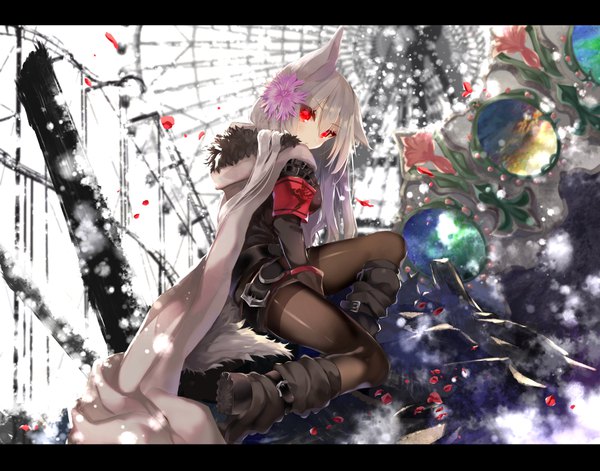 Anime picture 1000x786 with original nekoboshi sakko single long hair looking at viewer blush fringe hair between eyes red eyes sitting animal ears tail animal tail looking back hair flower grey hair fur trim fox ears fox tail fox girl